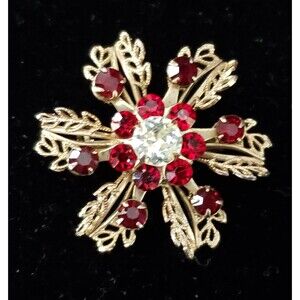Vtg Unsigned Floral Metal Brooch/Pin, Rhinestone, Red Stones Gold Colored Leaves